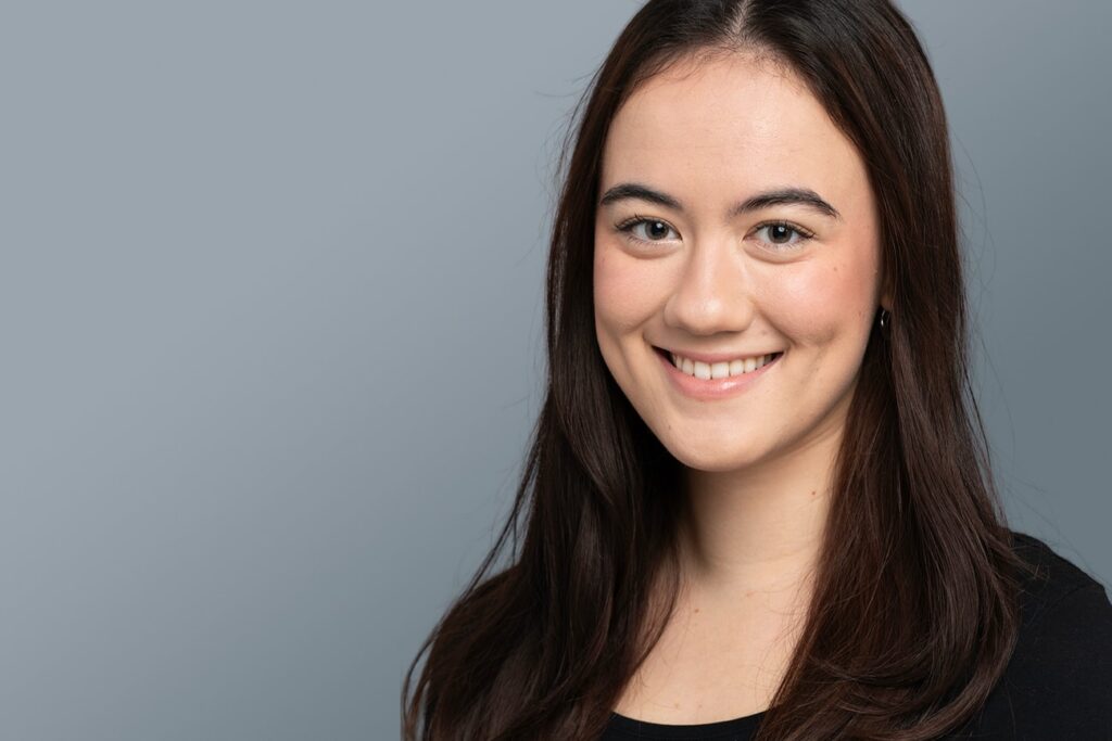 Isabella Widrow headshot